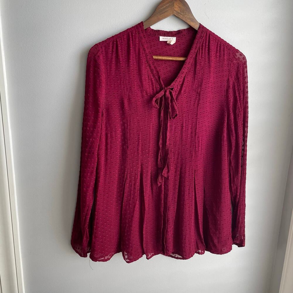 Meadow Rue Anthropologie Red Silk Blend Button Up Blouse Neck Tie Clip Dot sz M - Picture 5 of 14